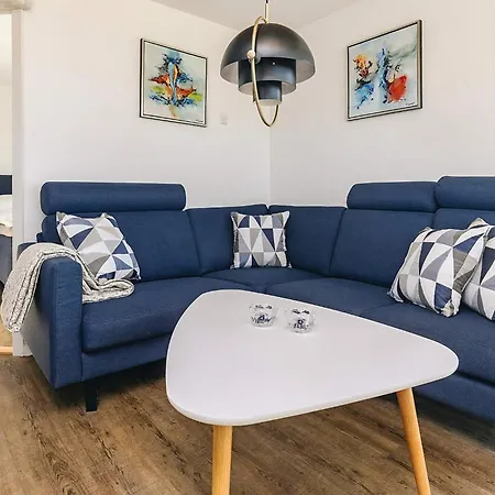 4 Star In Ferienhaus
